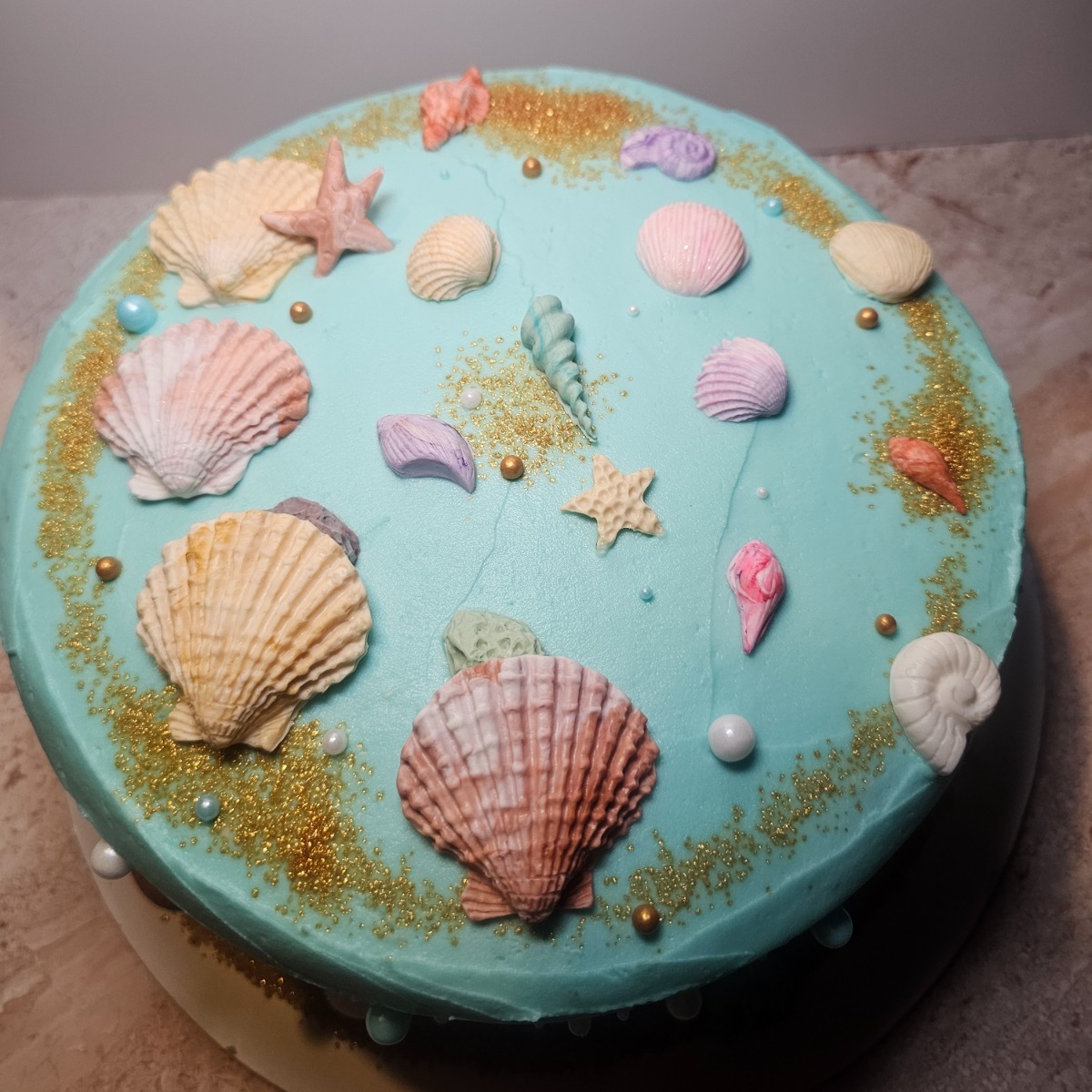 Vanilla Cake w/ Cream Cheese Frosting 