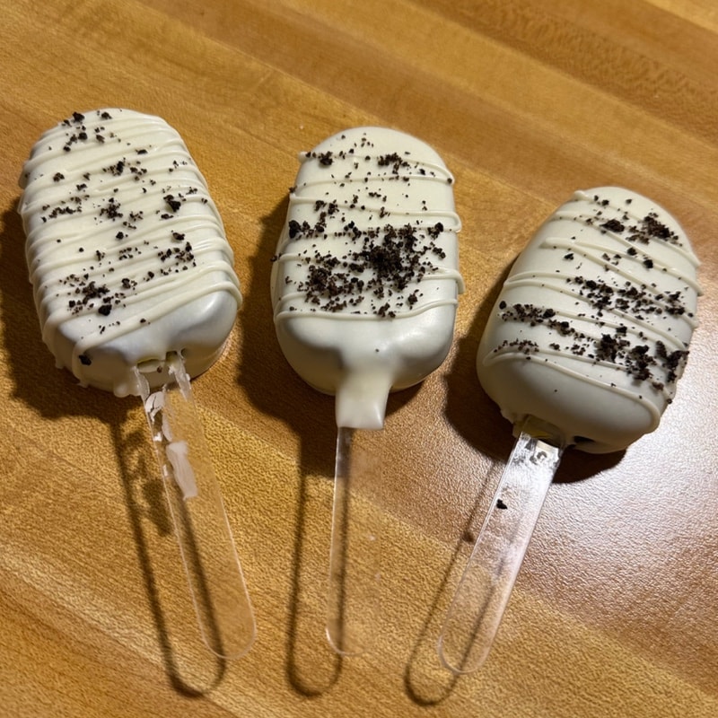 Photo of 1/2 dozen of Cake pops