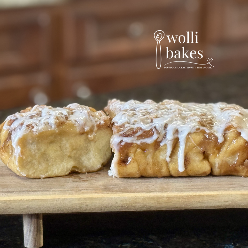 Apple Cinnamon Vanilla Bean Pull-Apart Bread