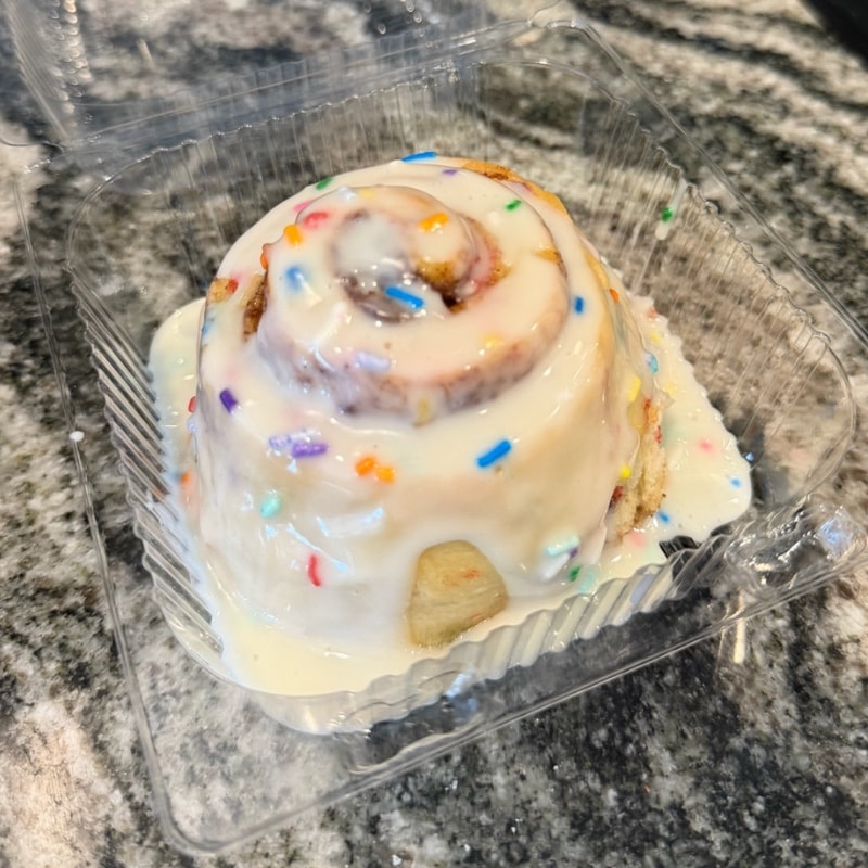Funfetti Cinnamon Roll