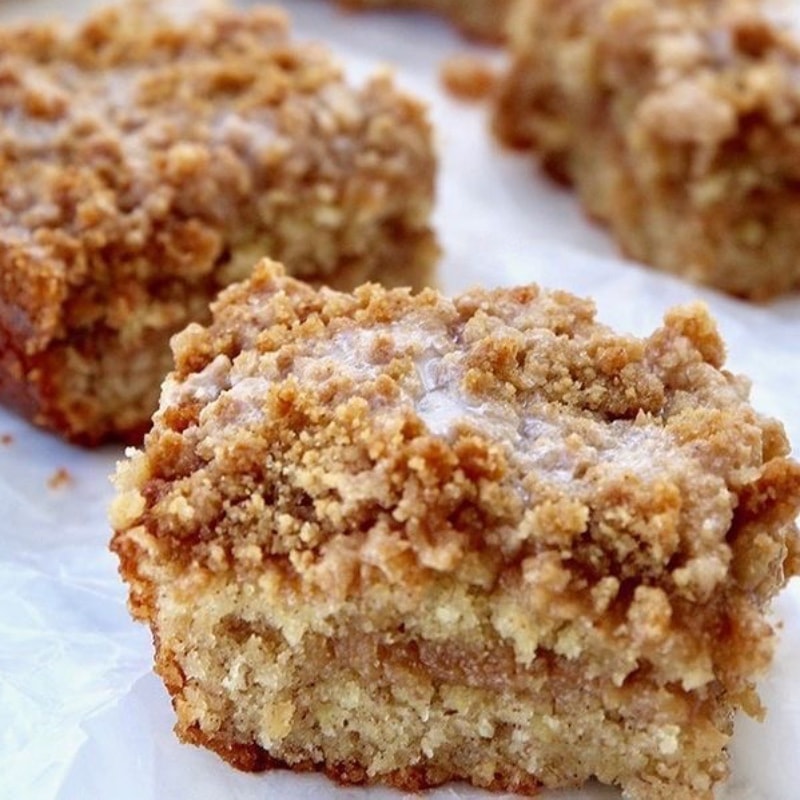 Banana Crumb Cake 