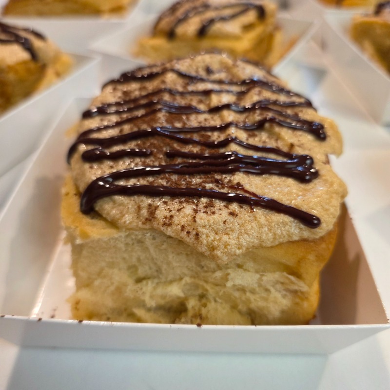 Tiramisu Sweet Roll (coffee & marscapone)