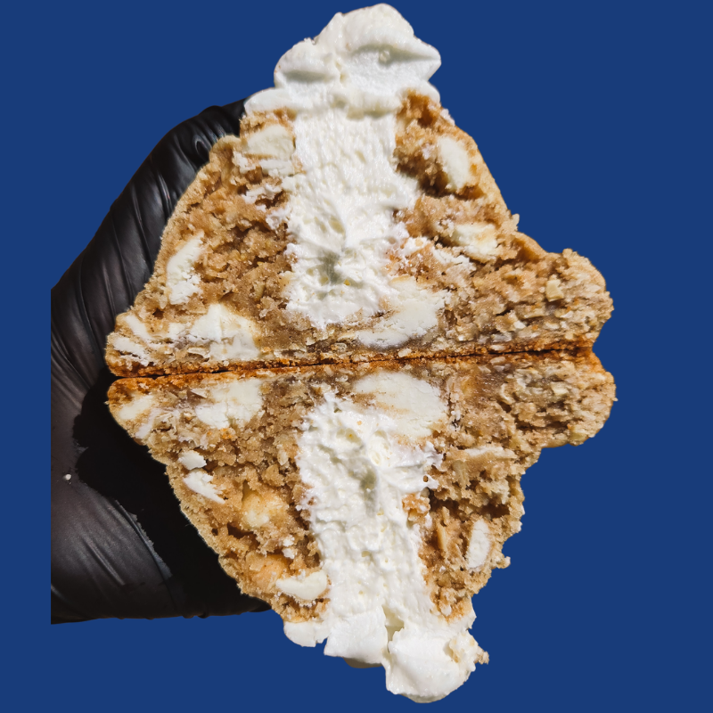 Oatmeal Cream Pie Stuffed Cookie
