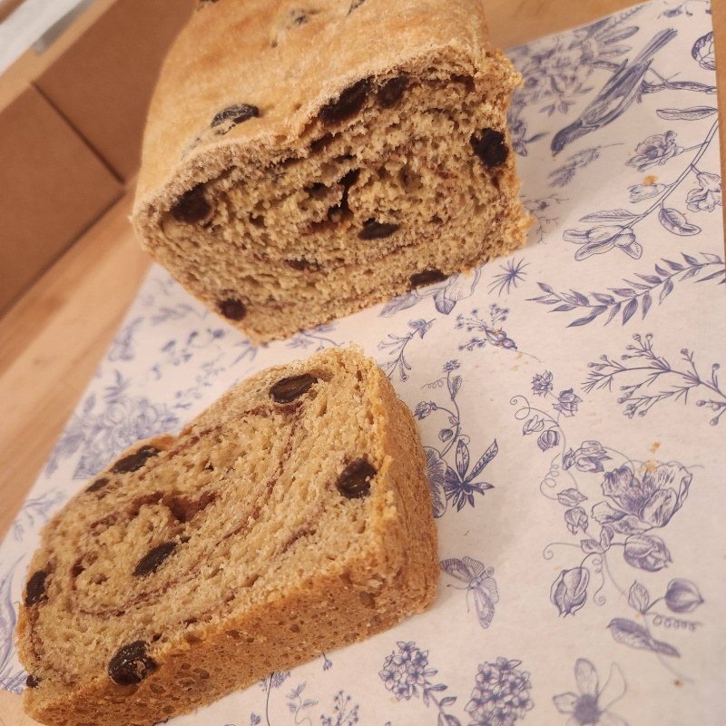 Fresh Milled Cinnamon Swirl Bread (raisins-optional)