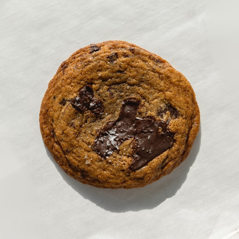Chocolate chip cookie with chunks of dark chocolate