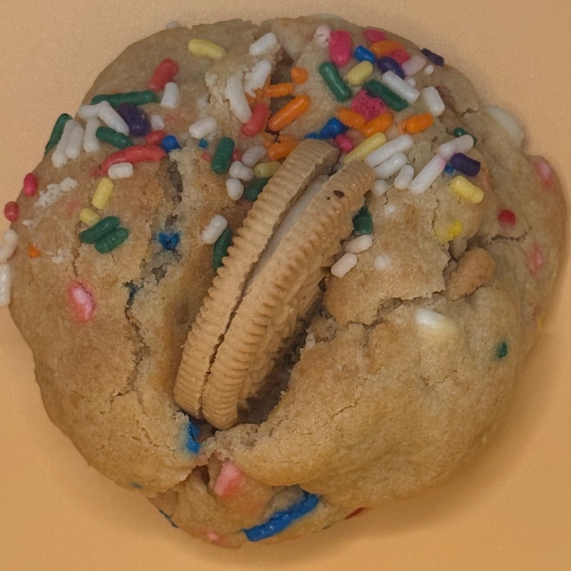 Photo of Funfetti Golden Oreo