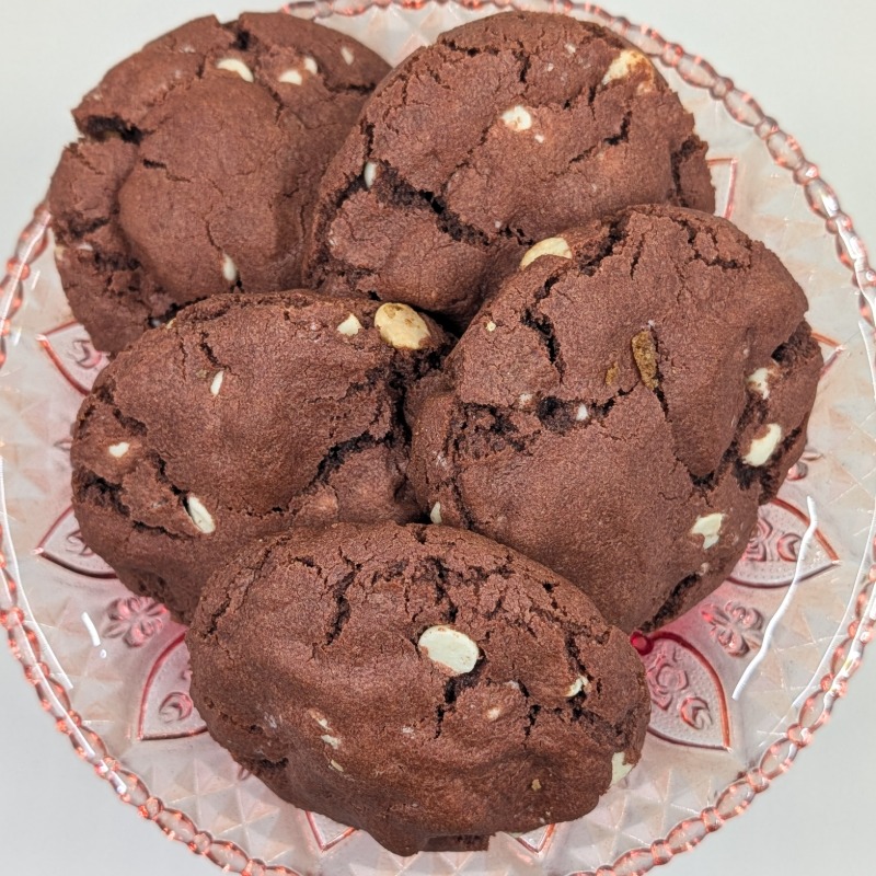 Red Velvet White Chip