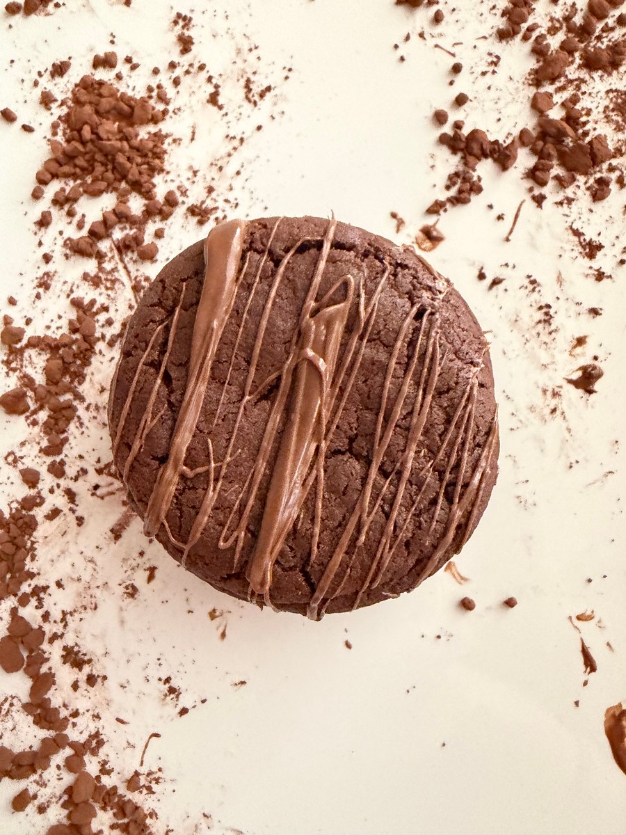 Chocolate Hazelnut Cookie Sandwich