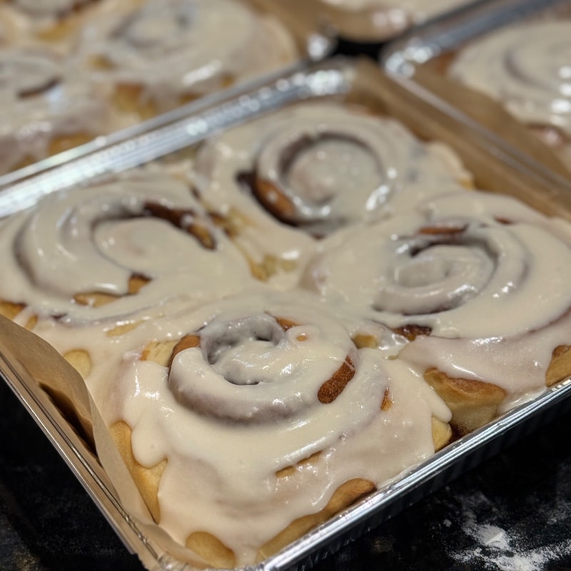 Jumbo Classic Cinnamon Rolls