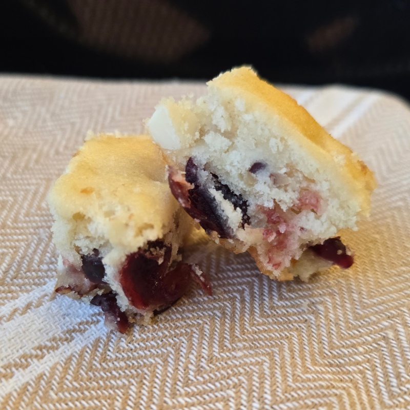 Photo of Creamy Cranberry Bars