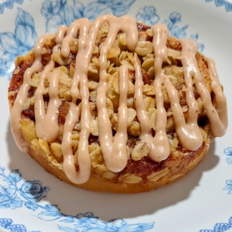 Apple Crisp Cinnamon Rolls