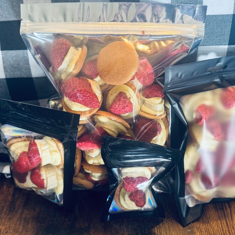 Photo of Banana Pudding Strawberry Bites