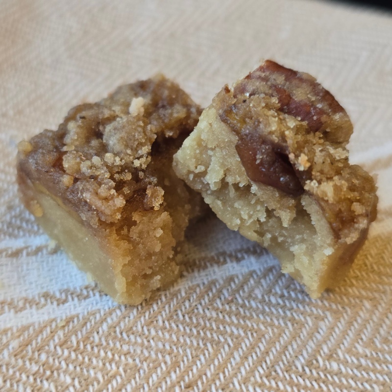 Photo of Maple Apple Streusel Bars
