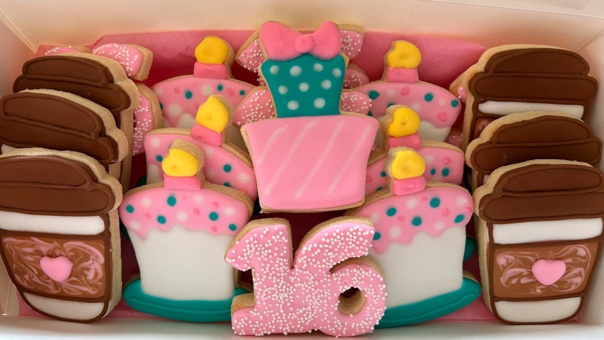 Sweet 16 Set