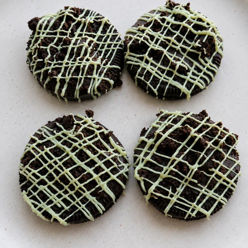 Mint Delight Oreos
