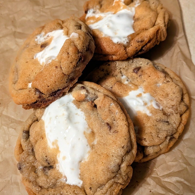 Stuffed Smore's Cookies (12)