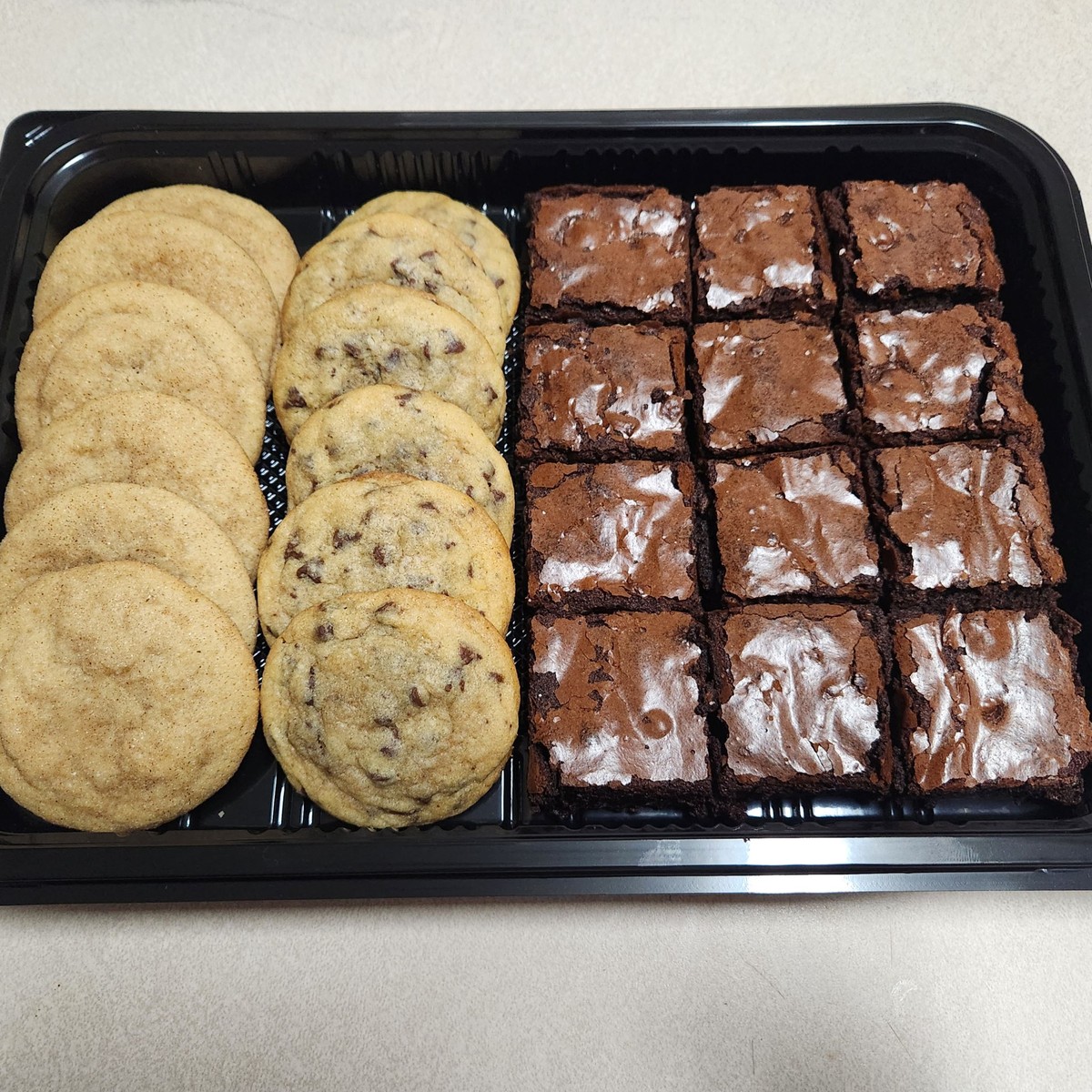 Mini Cookie & Brownie Tray