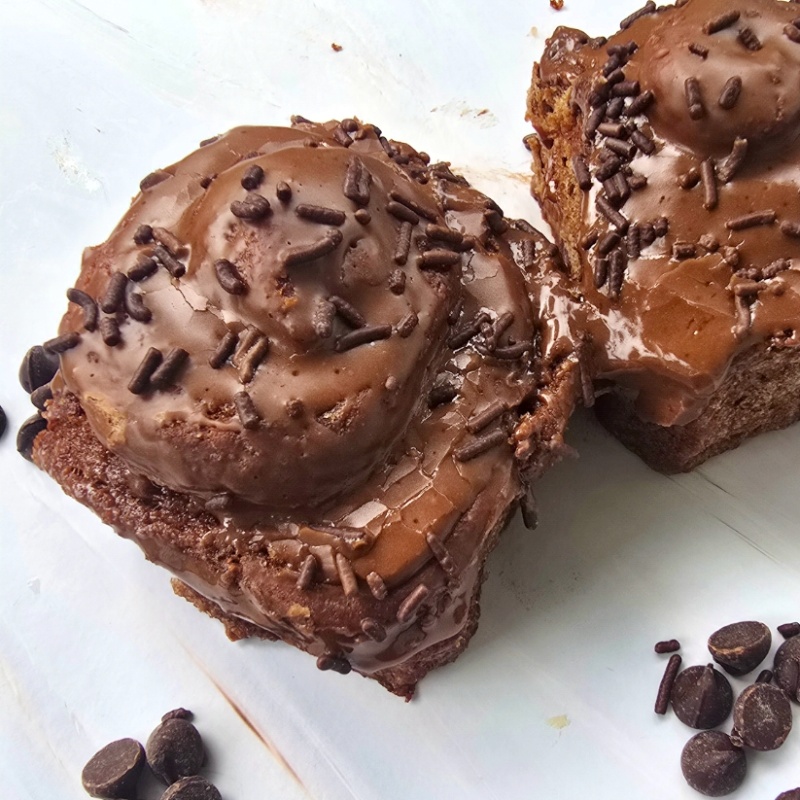 Chocolate Cinnamon Rolls 