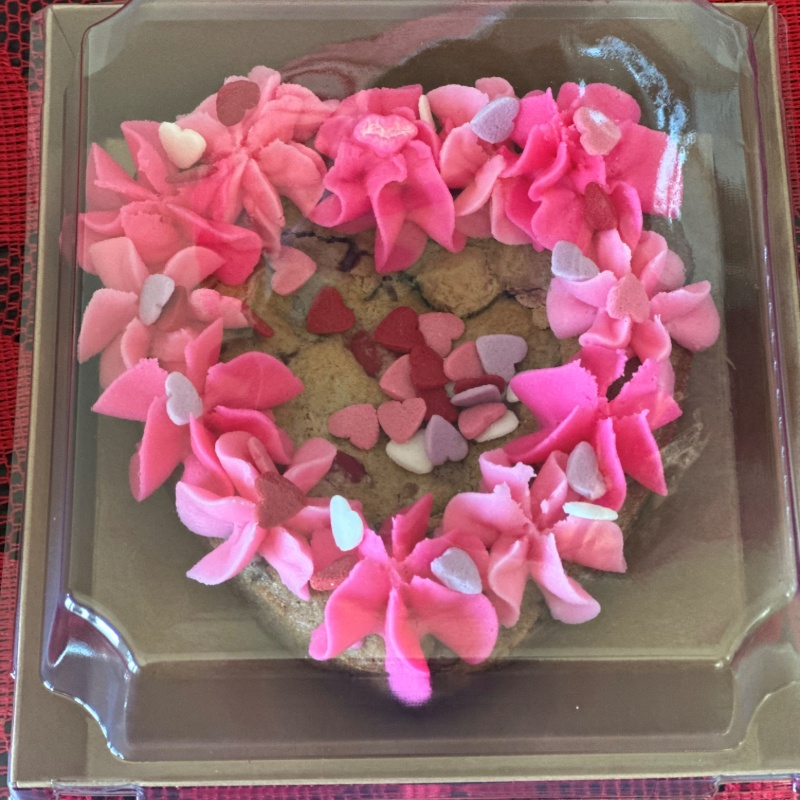 Photo of 4in Heart-shaped Cookie Cake