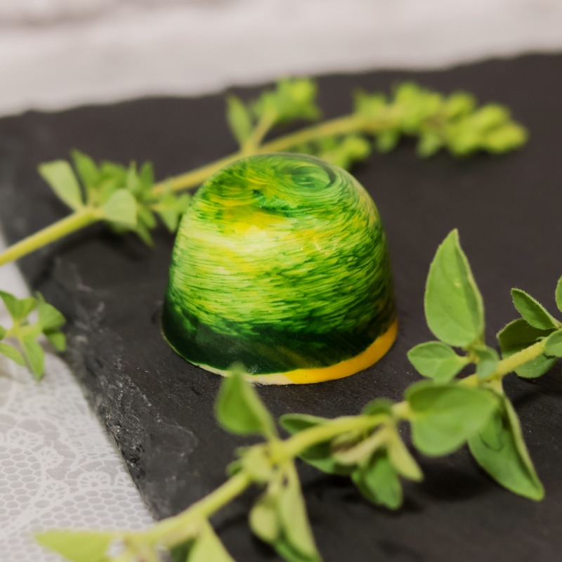 Photo of Key Lime Pie Bonbon