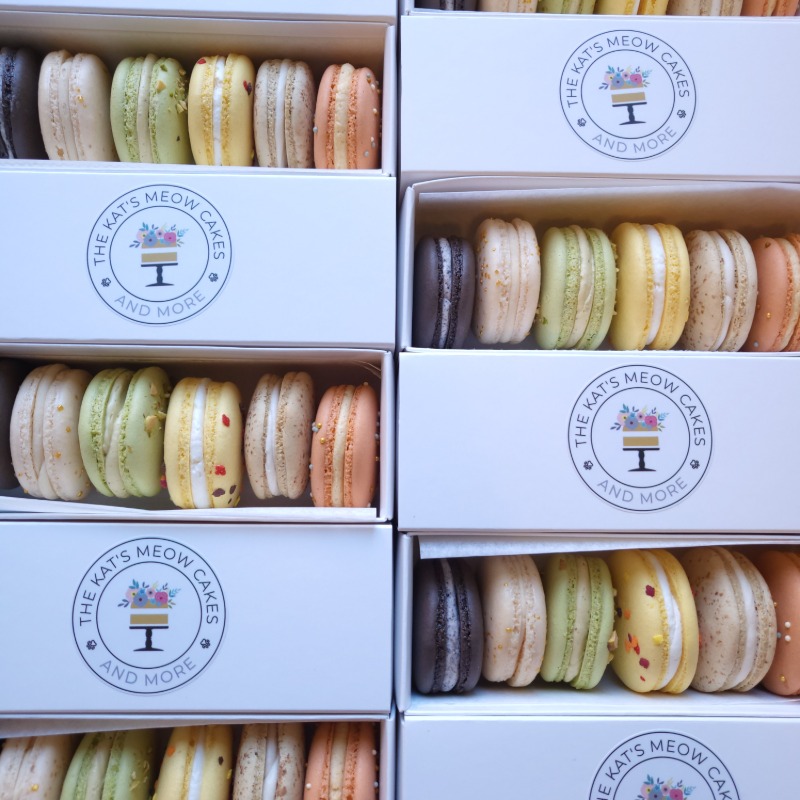 Photo of 6 pack macarons