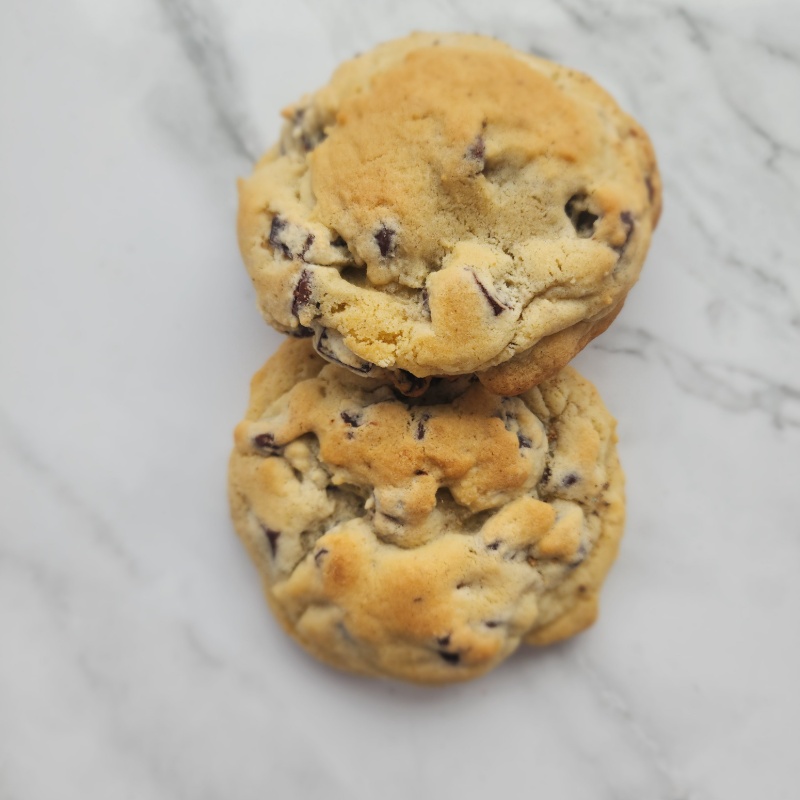 Jumbo Chocolate Chunk Cookies