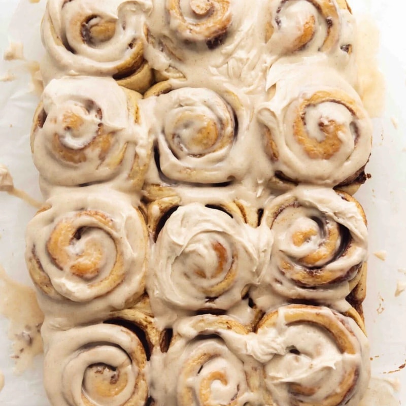 Banana bread cinnamon rolls