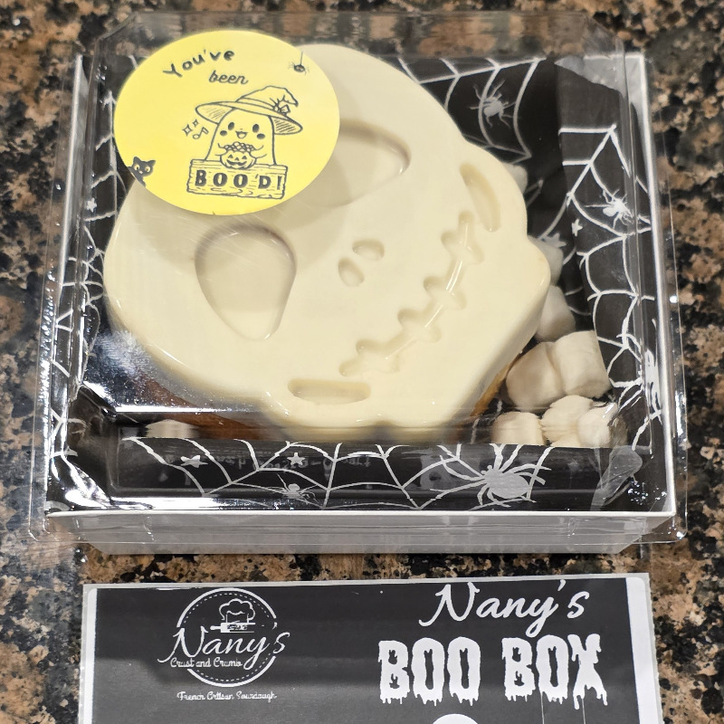 💀 Mini Boo Box