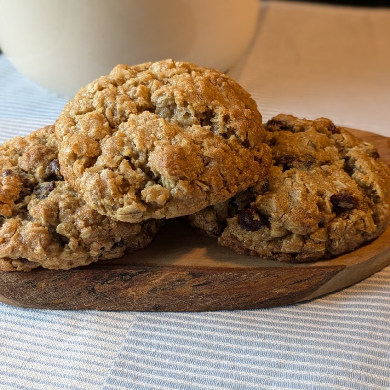 Blue Ribbon Oatmeal Cookies