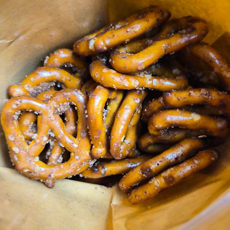 Photo of Pumpkin Spice Sugared Pretzels