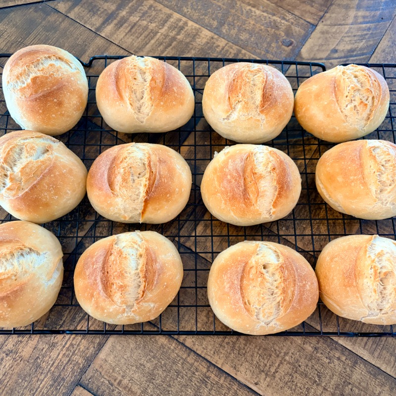 6-Pack Traditional German Brötchen (Breakfast Rolls)