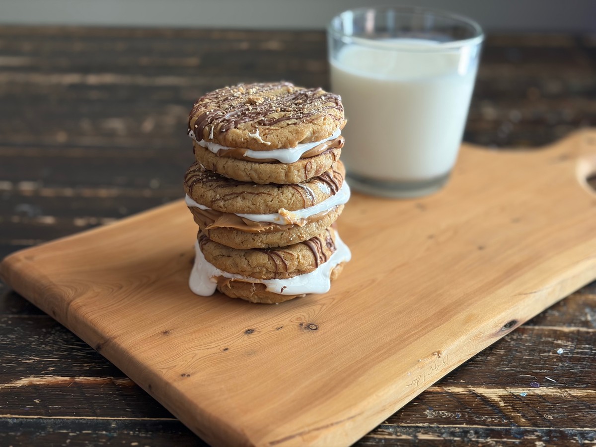 S'mores Cookie Butter Sandwich