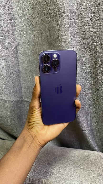 IPhone 14 pro max único 