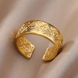 Anéis de aço inoxidável para as mulheres cor de ouro 