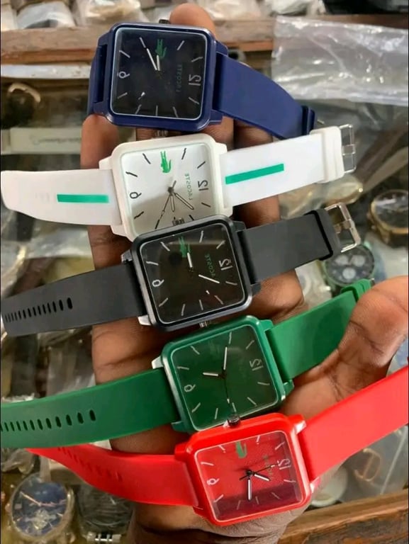 Relógios da Lacoste