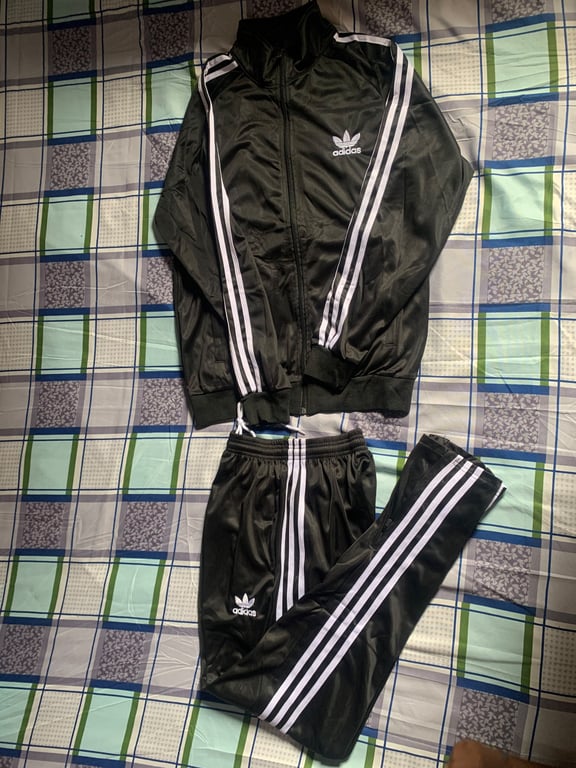FATOS ADIDAS ORIGINAL 