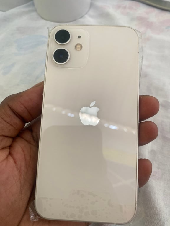 iPhone 12 mini branco de 128 GB