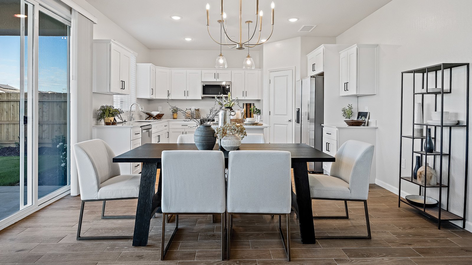 Villa6_Dining1