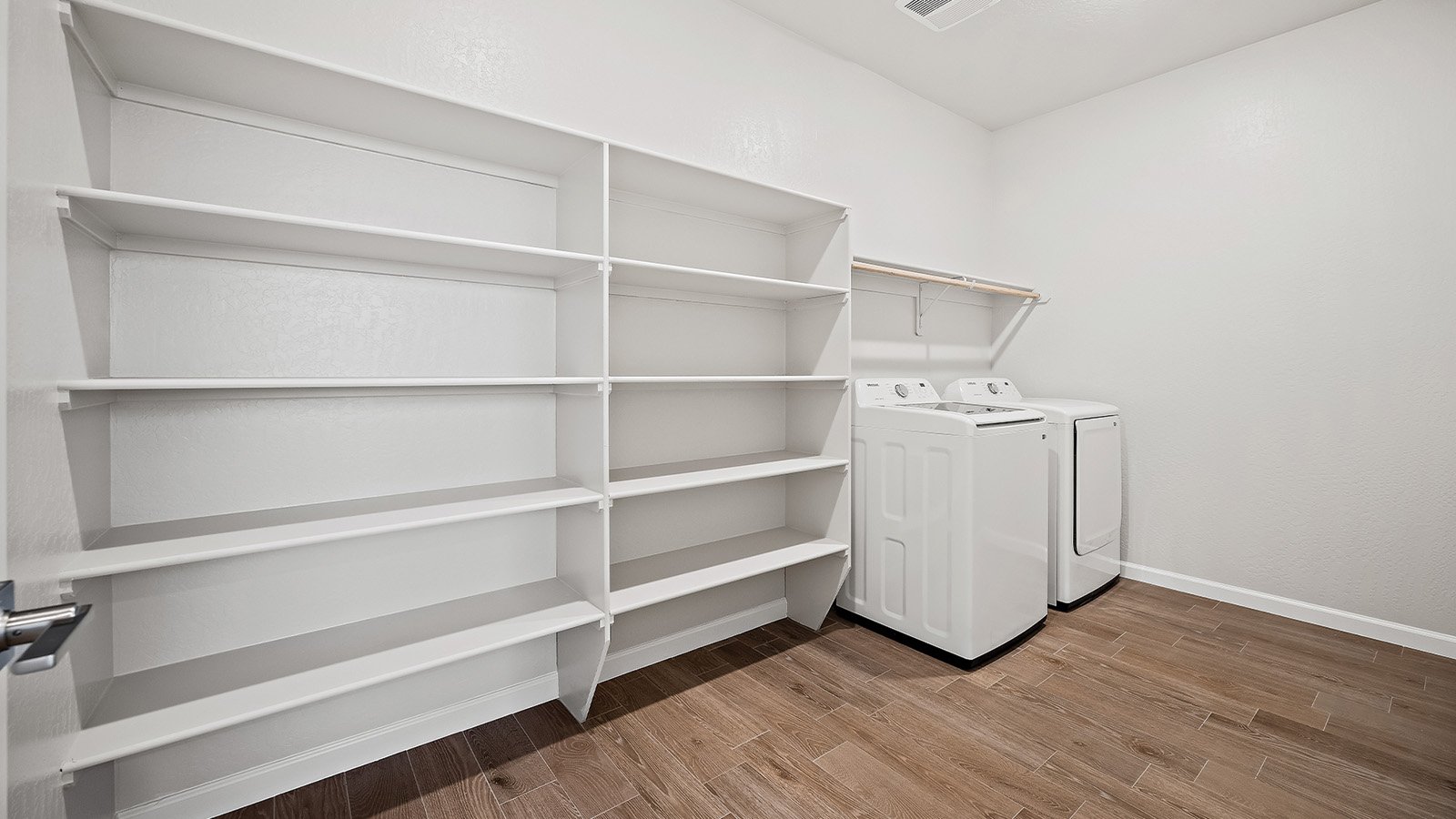 Villa6_Laundry1