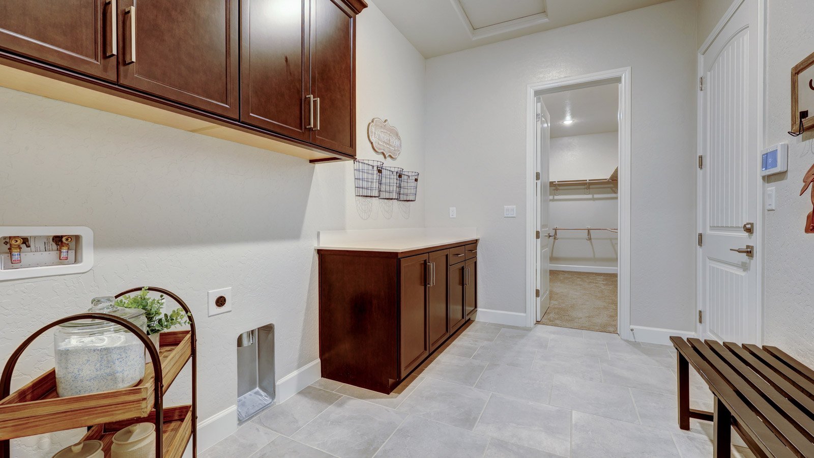 Laundry_Room_1600X900