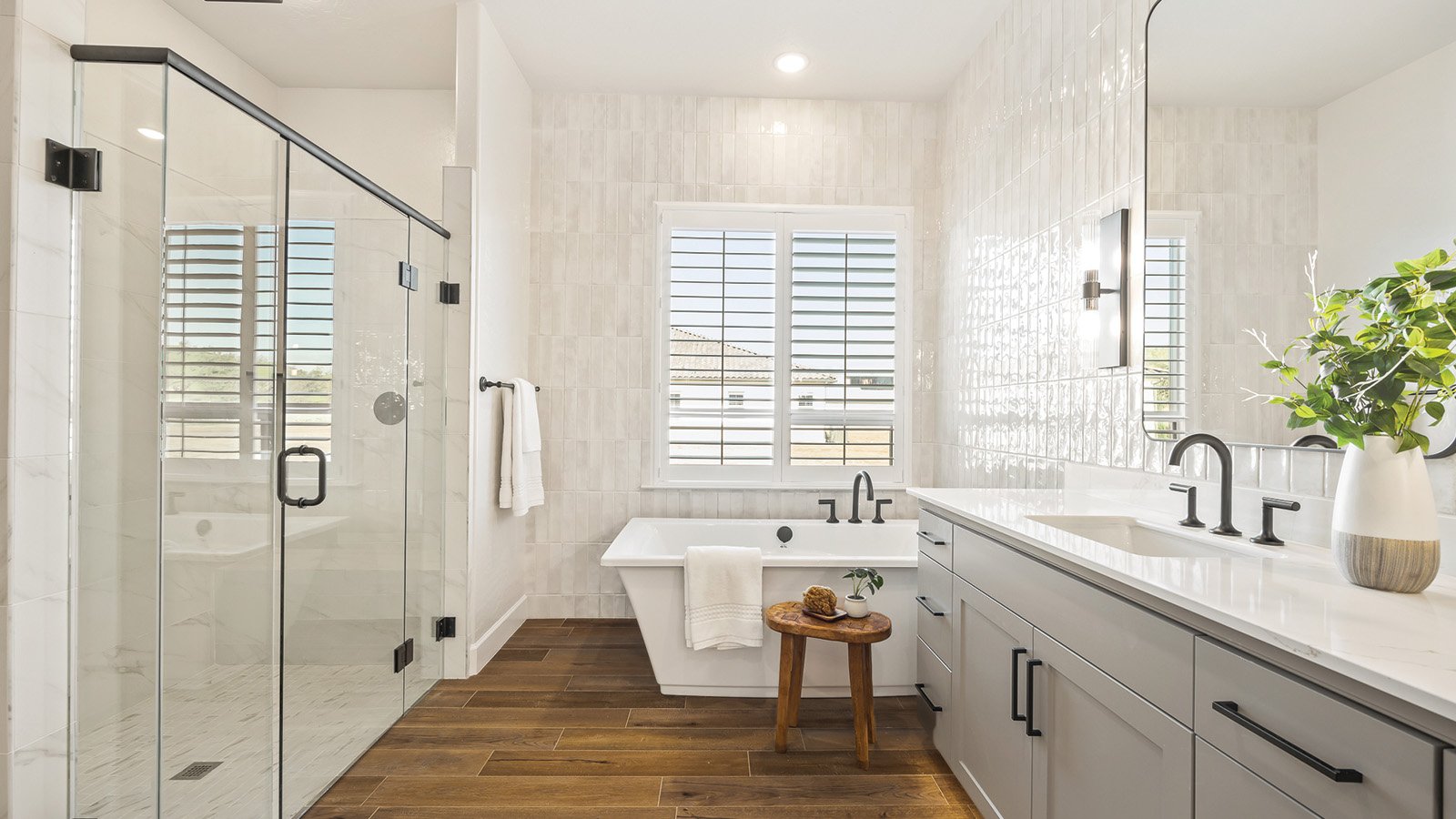 Benton_OwnersBath4