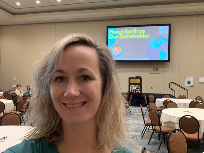 44CFAC48-CF3B-41E0-B84A-072B092FFFF9