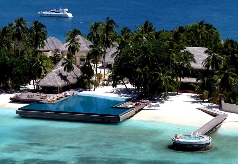 Ein Escort Urlaub der romantischsten Art in Huvafen Fushi Malediven