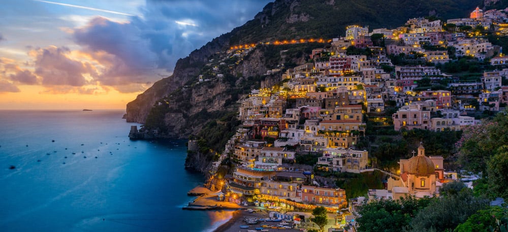 3 Top Hotels & VIP Escort Model auf Capri