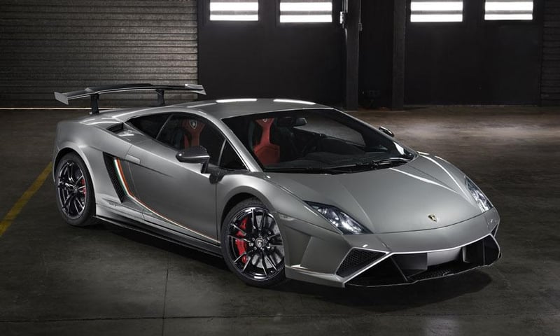 Der Lamborghini Gallardo LP 570-4 und ein VIP Escortservice, der keine Fragen offen lässt – la dolce Vita deluxe!