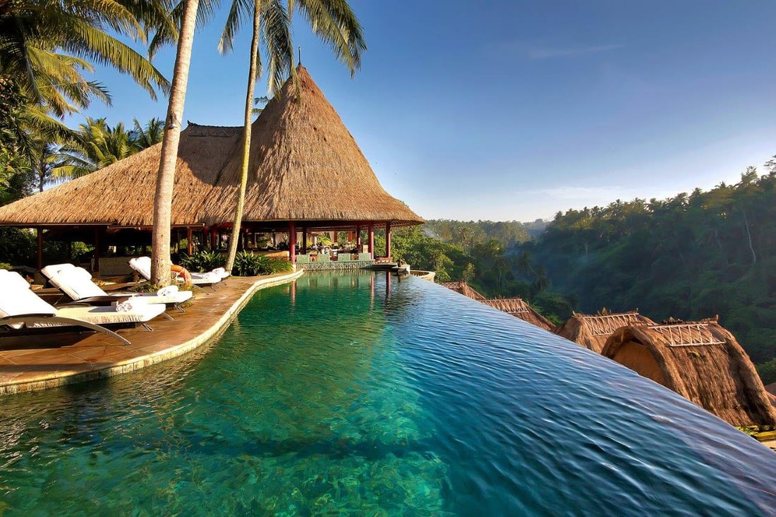 Bali wird in Begleitung Ihres wunderschönen Escort Models noch paradiesischer!