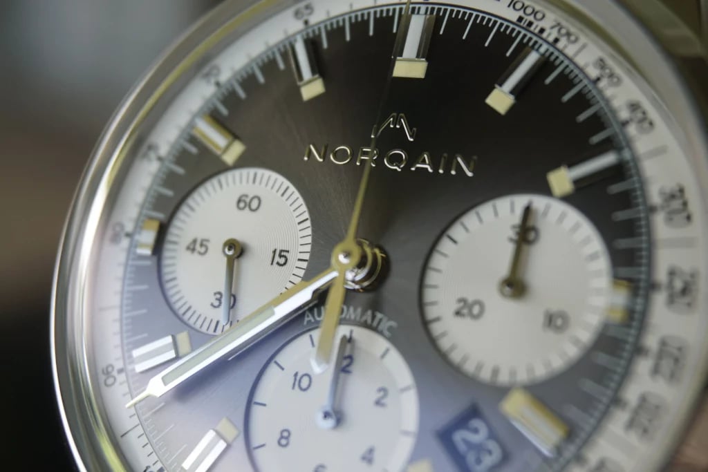 NORQAIN Freedom Chrono 60 dial