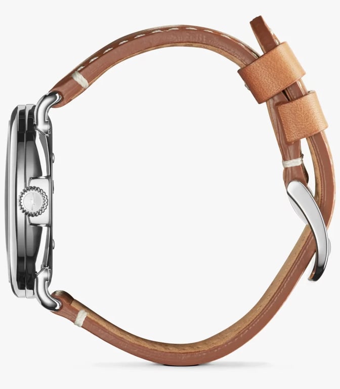 Shinola Runwell 41 mm case