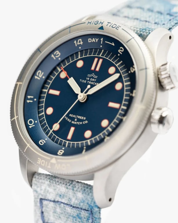 Vero x Realtree Tide Tracker Compass Blue dial