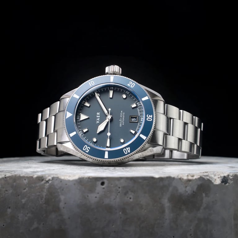 Best Small Dive Watches for Small Wrists